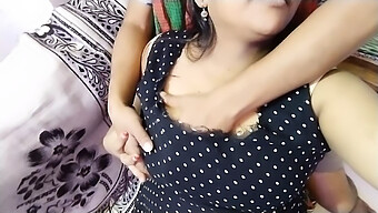 Desi Maid With Big Boobs Gives A Sensual Massage To The House Owner'S Wife