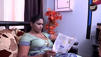 Huge And Sexy Aunty In Action